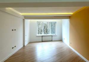 3-к квартира, вторичка, 119м2, 5/18 этаж