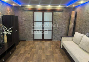 2-к квартира, вторичка, 62м2, 1/6 этаж