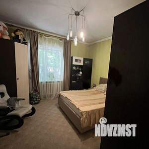 3-к квартира, вторичка, 70м2, 1/1 этаж