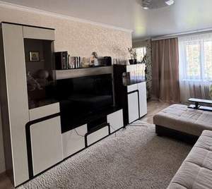 3-к квартира, вторичка, 63м2, 4/5 этаж