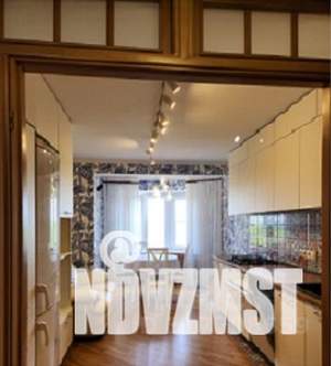 3-к квартира, вторичка, 98м2, 10/10 этаж