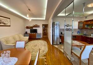 3-к квартира, вторичка, 132м2, 7/10 этаж