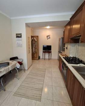 2-к квартира, вторичка, 84м2, 1/5 этаж