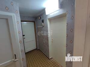 3-к квартира, вторичка, 63м2, 1/5 этаж