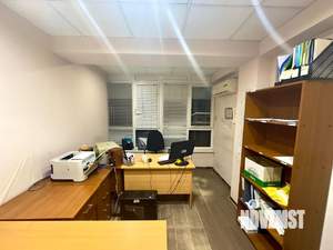 2-к квартира, вторичка, 82м2, 1/17 этаж