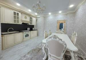 2-к квартира, вторичка, 78м2, 2/10 этаж