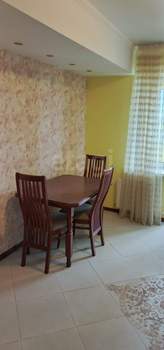 3-к квартира, вторичка, 115м2, 9/9 этаж