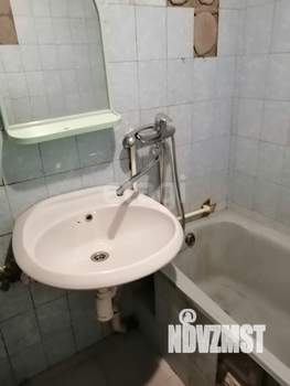 3-к квартира, вторичка, 60м2, 1/5 этаж