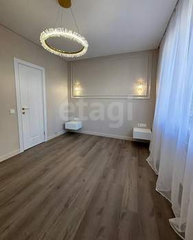 3-к квартира, вторичка, 84м2, 5/8 этаж