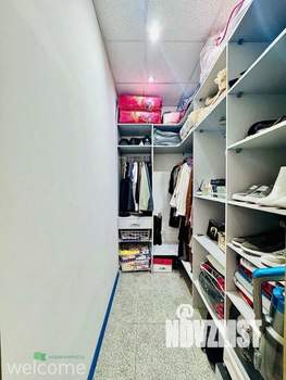 3-к квартира, вторичка, 131м2, 1/13 этаж