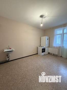4-к квартира, вторичка, 97м2, 1/16 этаж