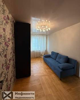 4-к квартира, вторичка, 98м2, 7/10 этаж