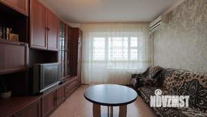 4-к квартира, вторичка, 77м2, 8/10 этаж