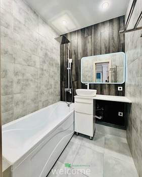 3-к квартира, вторичка, 81м2, 12/18 этаж