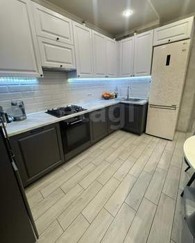 2-к квартира, вторичка, 57м2, 2/17 этаж