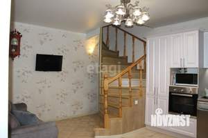 2-к квартира, вторичка, 96м2, 2/2 этаж