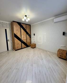 3-к квартира, вторичка, 89м2, 9/18 этаж