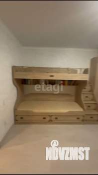 4-к квартира, вторичка, 100м2, 2/10 этаж