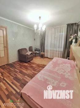 4-к квартира, вторичка, 76м2, 2/9 этаж