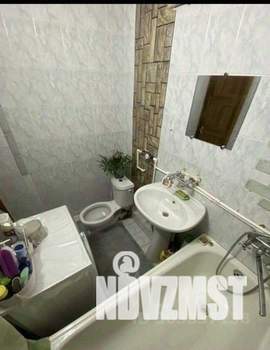 3-к квартира, вторичка, 57м2, 1/4 этаж
