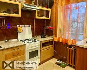 4-к квартира, вторичка, 82м2, 3/5 этаж