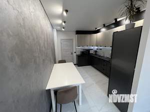 2-к квартира, вторичка, 60м2, 1/9 этаж