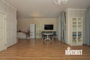 3-к квартира, вторичка, 130м2, 5/9 этаж