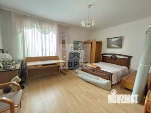 3-к квартира, вторичка, 162м2, 3/7 этаж