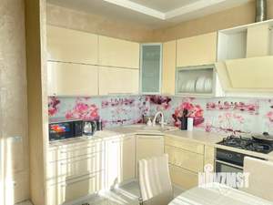 3-к квартира, вторичка, 104м2, 8/9 этаж