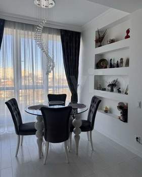 2-к квартира, вторичка, 74м2, 4/10 этаж