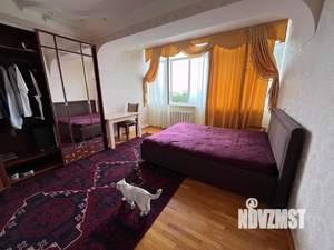 5-к квартира, вторичка, 210м2, 8/9 этаж