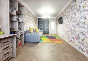 3-к квартира, вторичка, 140м2, 10/10 этаж