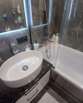 3-к квартира, вторичка, 76м2, 9/10 этаж