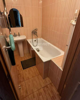 2-к квартира, вторичка, 49м2, 7/7 этаж