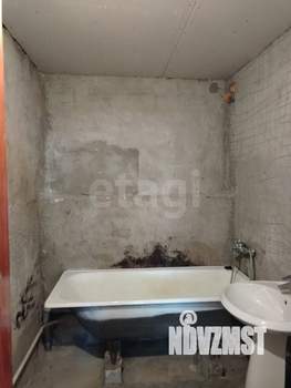 2-к квартира, вторичка, 76м2, 1/1 этаж