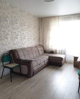 2-к квартира, вторичка, 43м2, 3/3 этаж