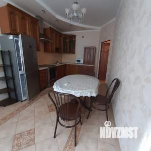 2-к квартира, вторичка, 68м2, 2/14 этаж