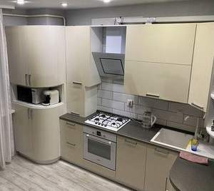 3-к квартира, вторичка, 94м2, 13/17 этаж