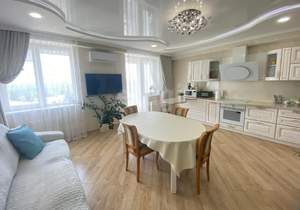 2-к квартира, вторичка, 83м2, 8/17 этаж