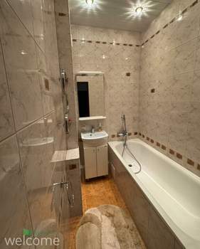 2-к квартира, вторичка, 60м2, 6/10 этаж