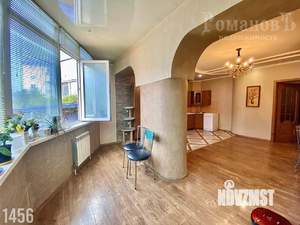 3-к квартира, вторичка, 132м2, 2/6 этаж