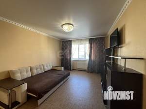 1-к квартира, вторичка, 42м2, 9/9 этаж