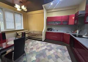2-к квартира, вторичка, 72м2, 1/12 этаж