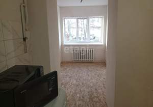 2-к квартира, вторичка, 45м2, 1/4 этаж