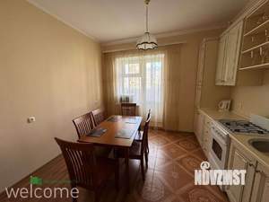 2-к квартира, вторичка, 60м2, 6/10 этаж