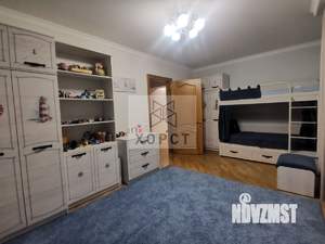 4-к квартира, вторичка, 160м2, 5/10 этаж