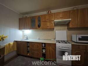2-к квартира, вторичка, 75м2, 1/9 этаж