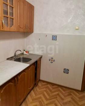 3-к квартира, вторичка, 76м2, 9/10 этаж