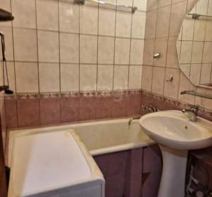 3-к квартира, вторичка, 58м2, 1/5 этаж