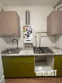 2-к квартира, вторичка, 37м2, 1/5 этаж